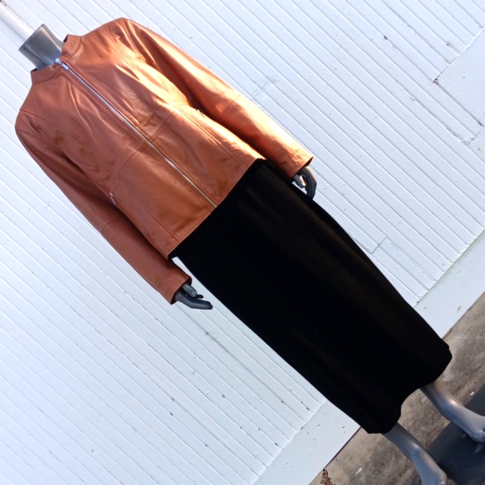 JESSICA LONDON GENUINE LEATHER FULL ZIP LUX JACKET (Pakistan) - Picture 9 of 17